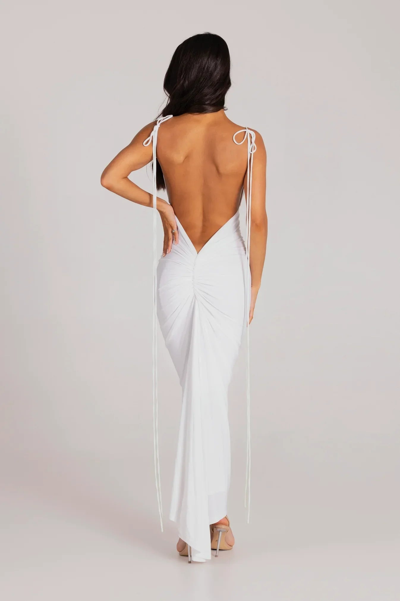 Alindra™ - Backless Maxi Dress